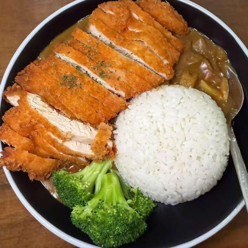 Crispy chicken katsu with curry sauce and rice at Akagi, a Japanese restaurant in Rockville